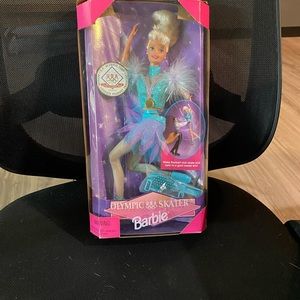 Barbie Olympic skater, 1997 new in the box